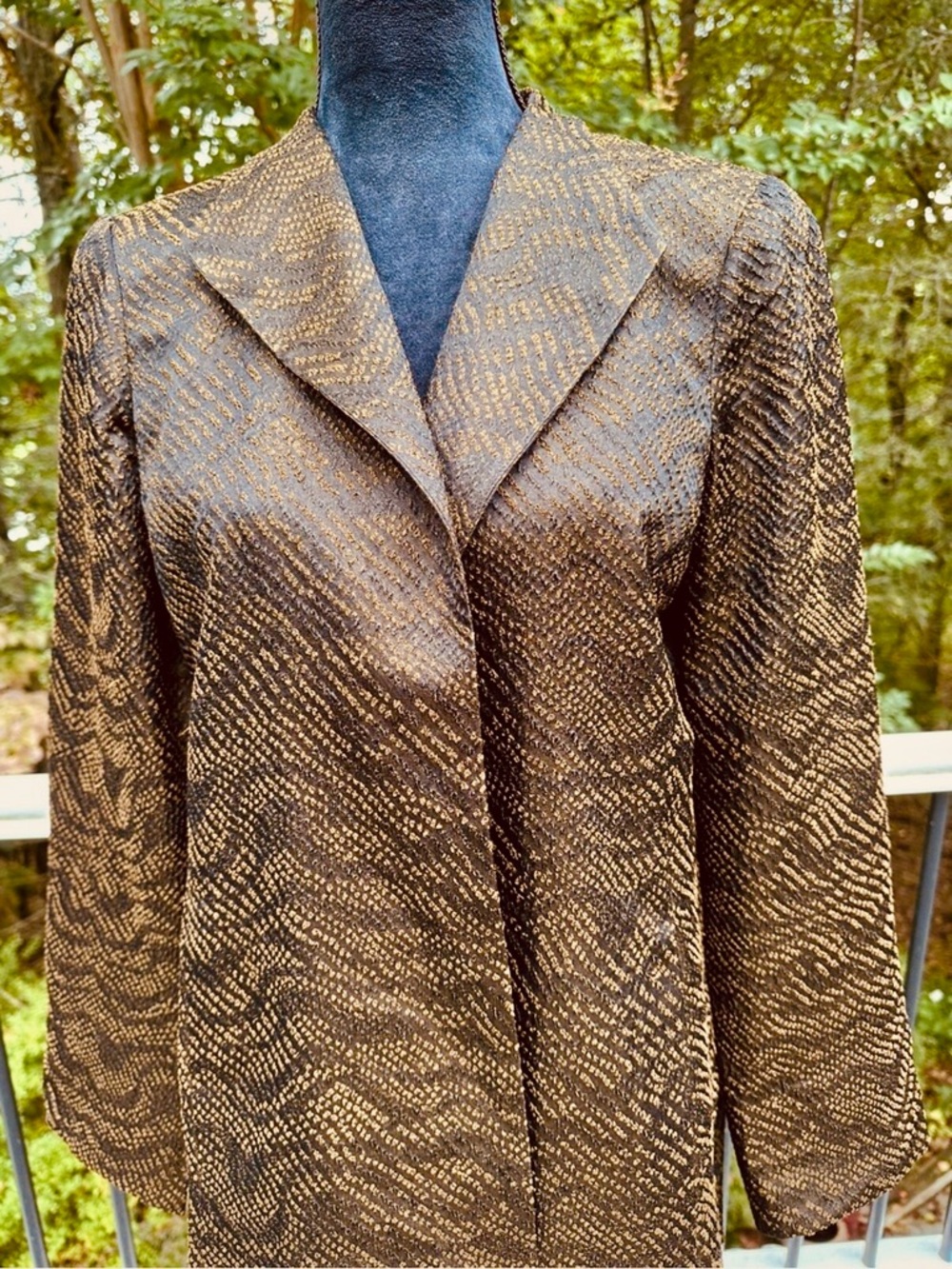 Eileen Fisher Silk Blend Jacquard Wave Blazer